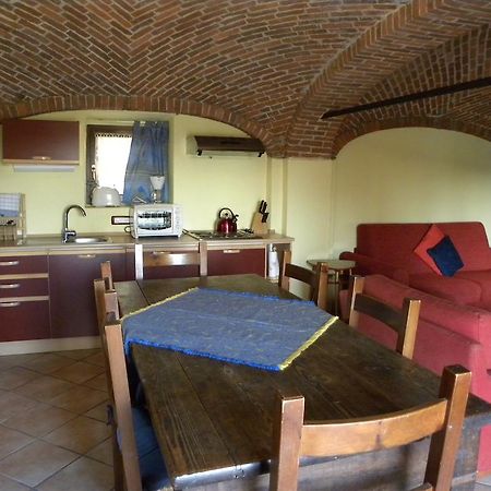 Agriturismo Fano'S Farm Suno エクステリア 写真