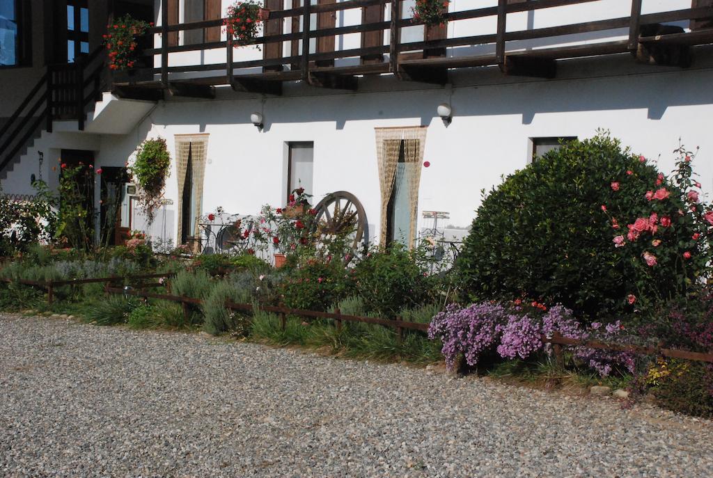 Agriturismo Fano'S Farm Suno エクステリア 写真